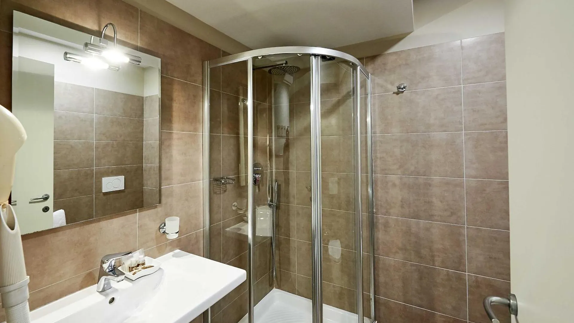 Hotel Corallo Империя