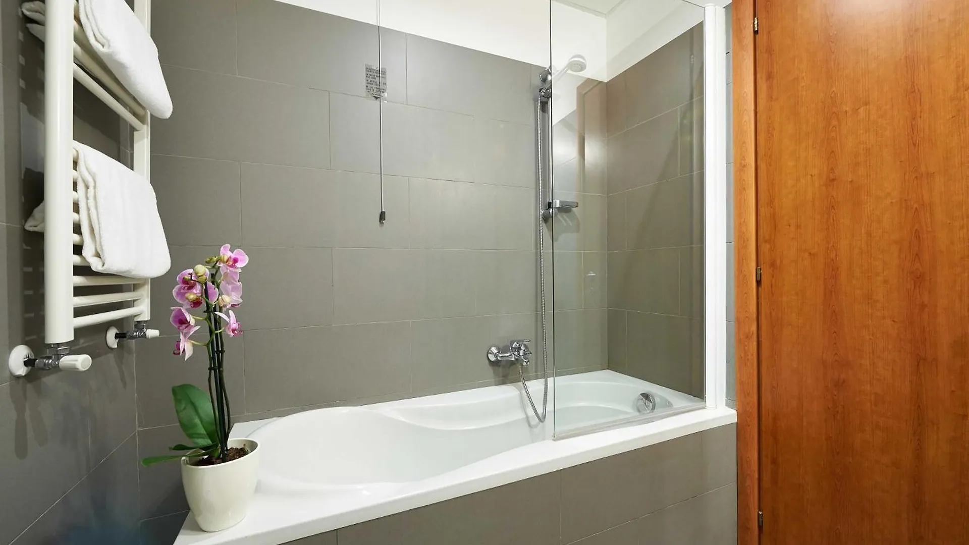 Hotel Corallo Империя Италия