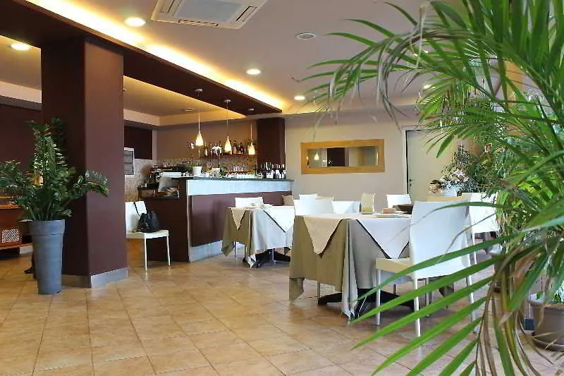 Hotel Corallo Империя