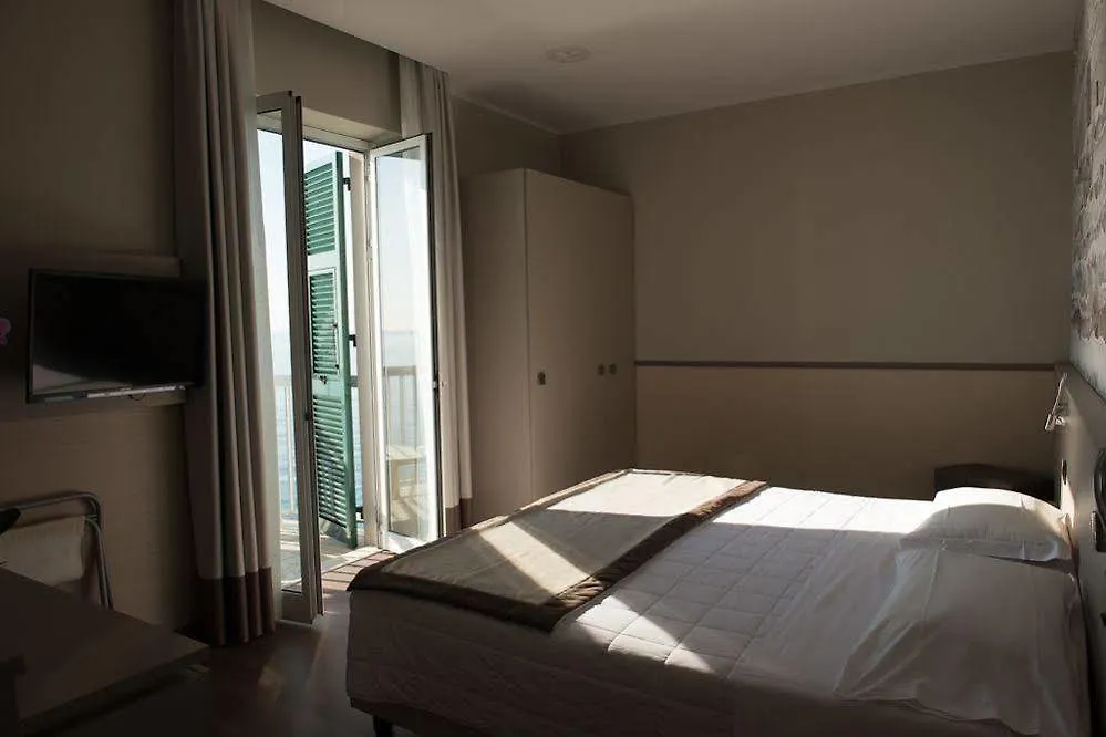 Hotel Corallo Империя